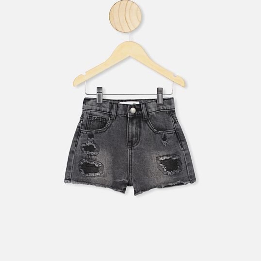 NWOT Cotton On high waisted shorts